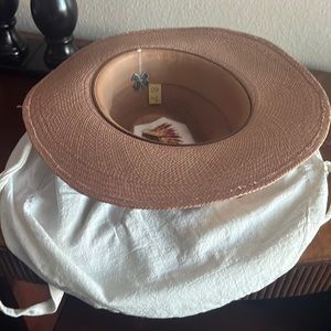 Nick fouguet hat brown